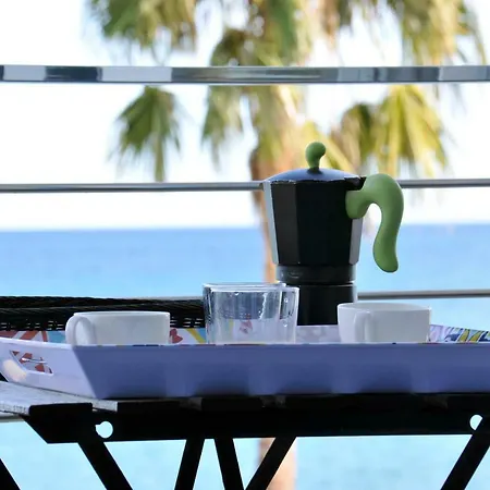 Apartamento Marenia, En Primera Línea De Playa